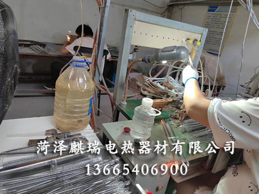 點(diǎn)擊查看詳細(xì)信息<br>標(biāo)題：工藝細(xì)節(jié) 閱讀次數(shù)：1325